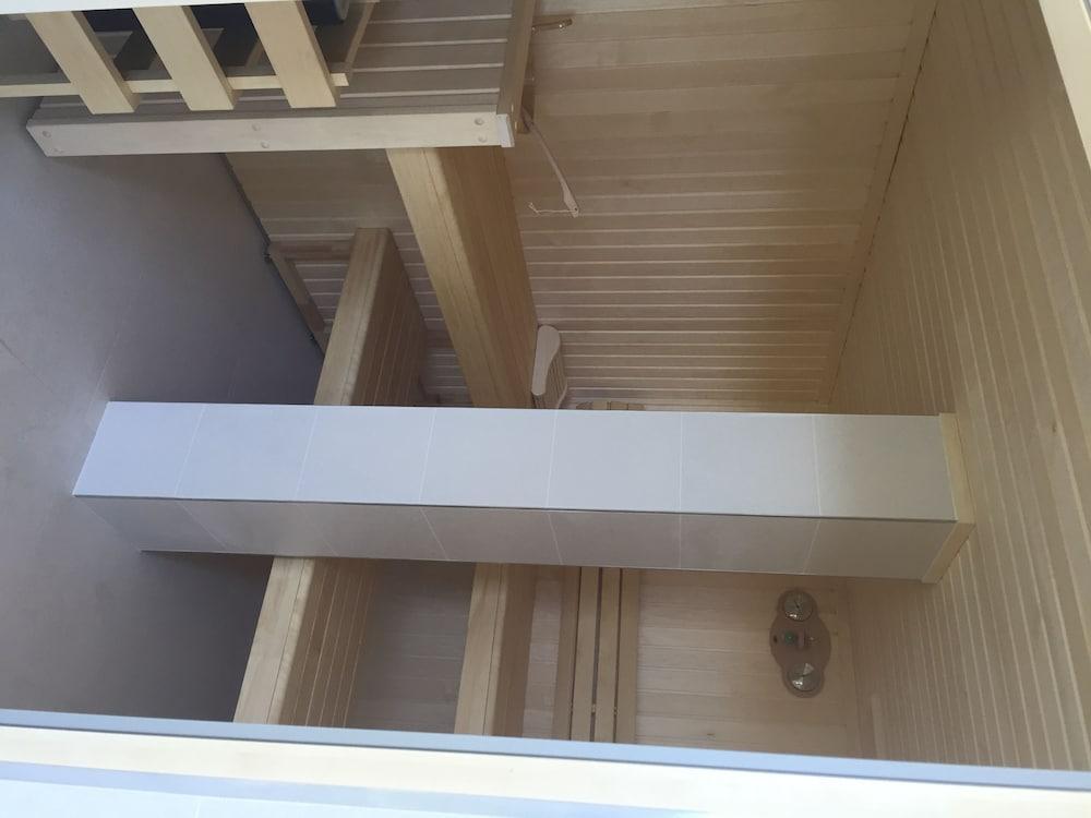 Aparthotel Nemea Concorde Gare Matabiau 4*